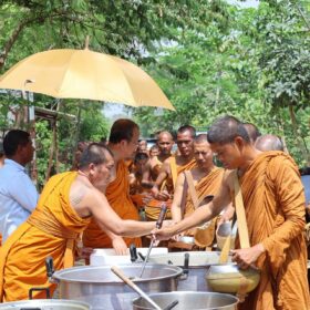 659714120_122220464240310500_4274457097217715550_n